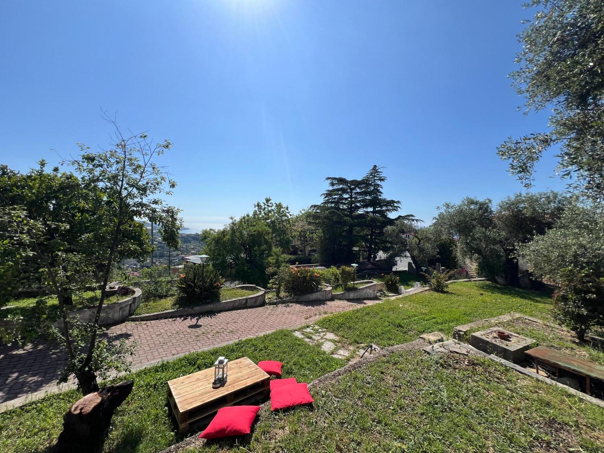 Villa In Collina Vista Mare Sanremo Exteriör bild